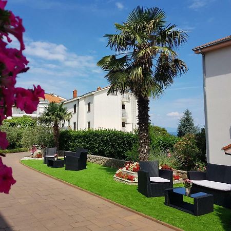 Pansion Katarina Bed and Breakfast Malinska Exterior foto