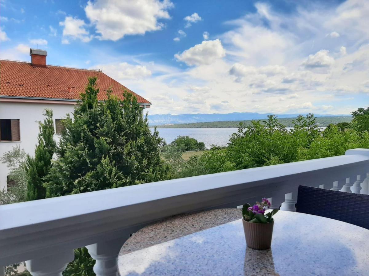 Pansion Katarina Bed and Breakfast Malinska Exterior foto
