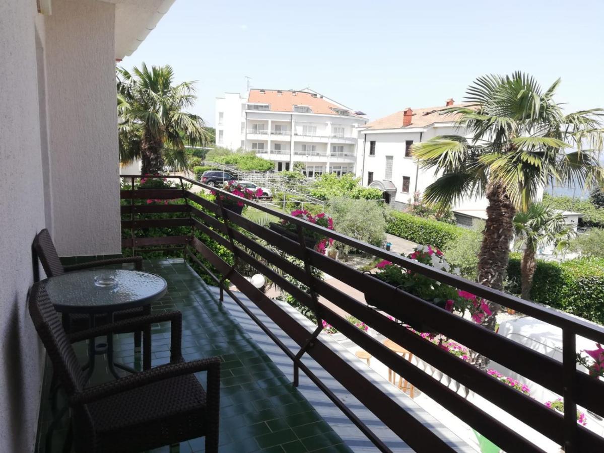 Pansion Katarina Bed and Breakfast Malinska Exterior foto